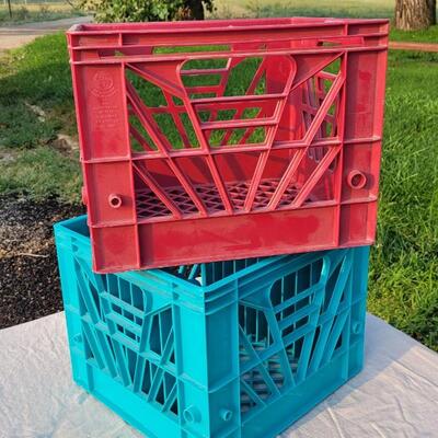 Lot 142: (2) Vintage Plastic Storage Ceates