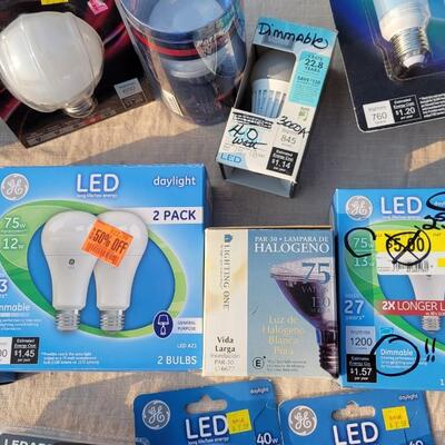 Lot 154: Assortment of Light Bulbs #1