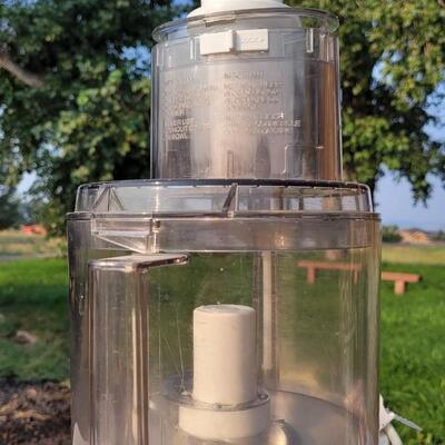 Lot 162: Vintage CUSINART Professional 14Food Processor