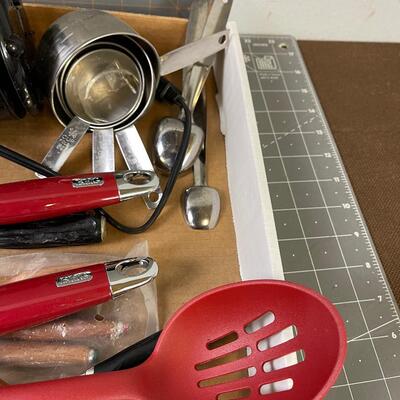 #305 Tray of Utensils Kitchen Items 