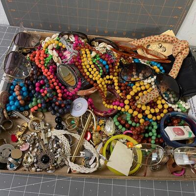 #331 Jewelry Pile; Vintage and Costume 
