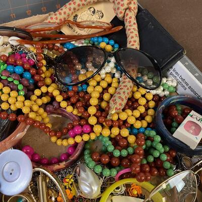 #331 Jewelry Pile; Vintage and Costume 
