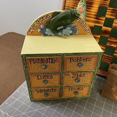 #339 Fishing DÃ©cor items 