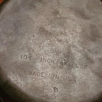 Lot 177: (2) Cast Iron Skillets - Lodge & 10.5"