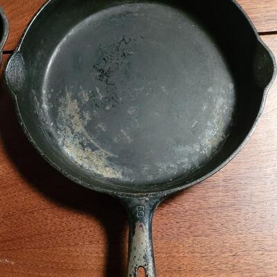 Lot 179: (2) Cast Iron Skillets  #8 no name & #10 Griswold