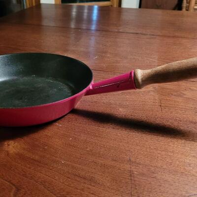 Lot 180: Le Creuset Red Enamel #24 Made in France 