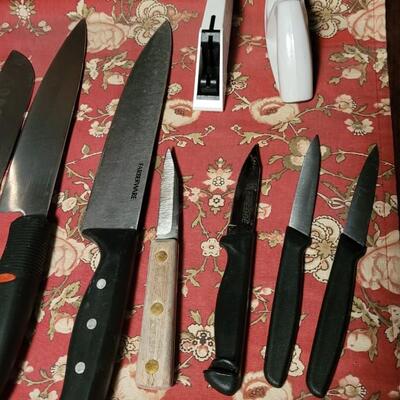 Lot 194: Large Kitchen Knife Lot