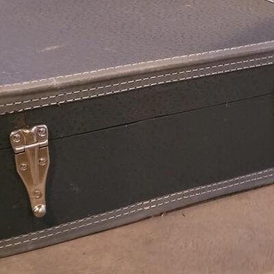 Lot 195: Vintage Blue Gray Suitcase 