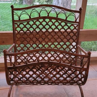 Lot 203: Metal Magazine Stand