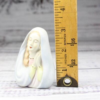 Vintage Virgin Mary Miniature Bust Praying Figurine Japan