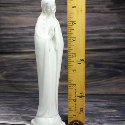 Vintage Goebel Sacrart Praying Virgin Mary Statuette Figurine 