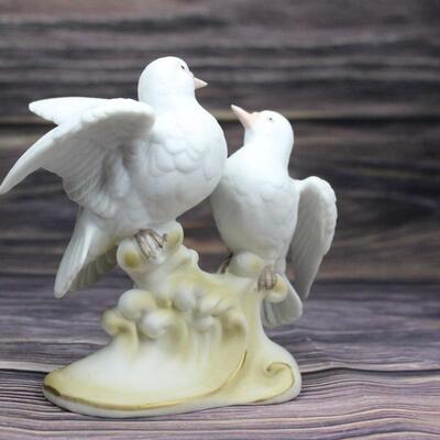 Vintage Lefton White Doves Figurine