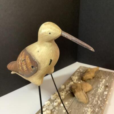 D - 160. Beach Carved Seagull/Sandpiper Display 