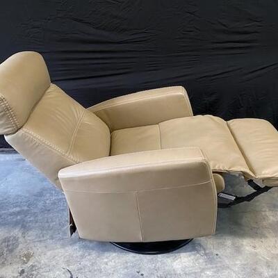 LOT#L2: IMG of Norway Gliding Leather Recliner