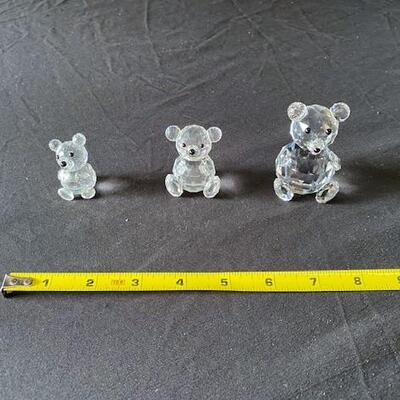 LOT#L36: Swarovski Crystal Bear Lot