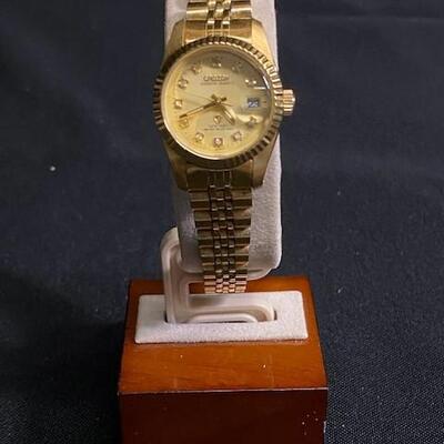 LOT#D73: Croton Ladies Gold Plated Watch with Diamonds*