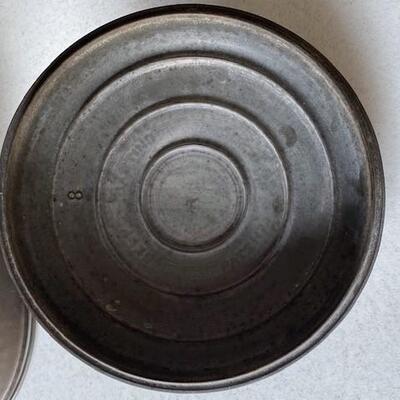 LOT#M83: Griswold Cast Iron Dutch Oven with Lid