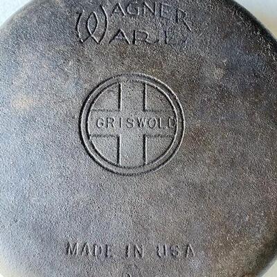 LOT#M84: Griswold Wagner Ware Cast Iron Skillet