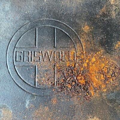 LOT#M91: Griswold Cast Iron Griddle