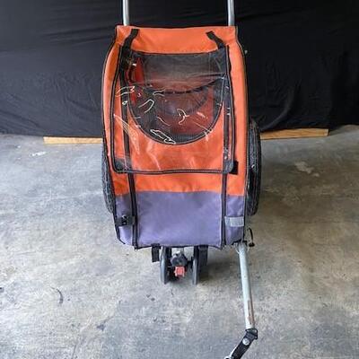 LOT#T129: Pet Bicycle Carrier
