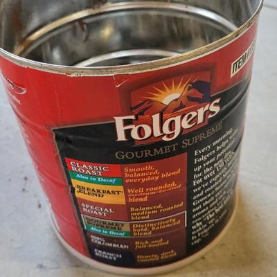 Lot 218: Coffee Can 1/2 Full of Small Assorted Sockets