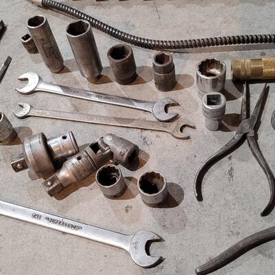 Lot 226: Garage Drawer Assortment #2