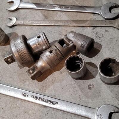 Lot 226: Garage Drawer Assortment #2