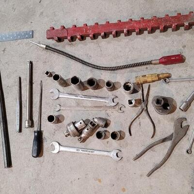 Lot 226: Garage Drawer Assortment #2