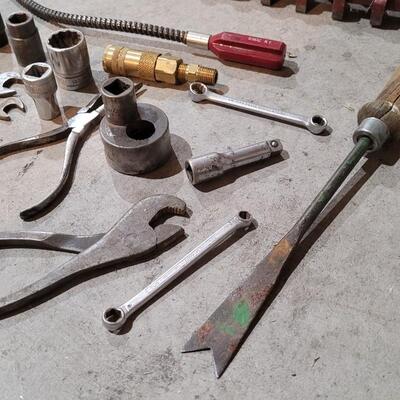 Lot 226: Garage Drawer Assortment #2
