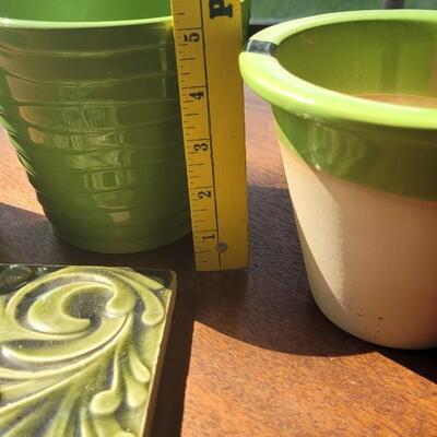 Lot 228: Green Pottery and Tile Trivet 