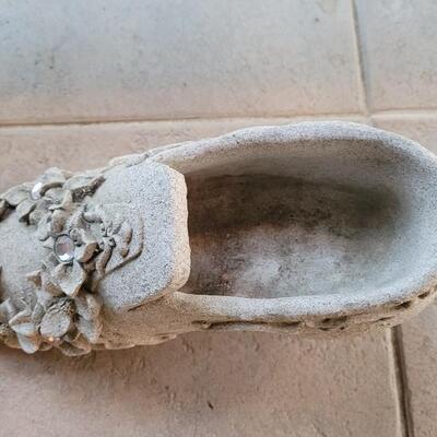 Lot 241: Ganz Stone Shoe