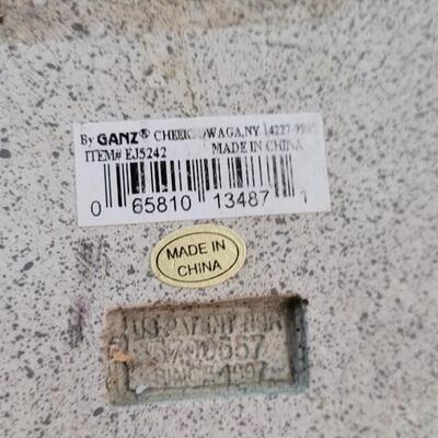 Lot 241: Ganz Stone Shoe