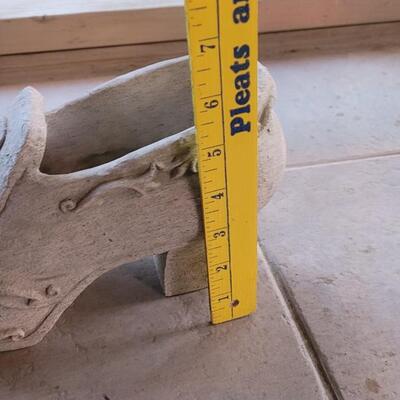 Lot 241: Ganz Stone Shoe