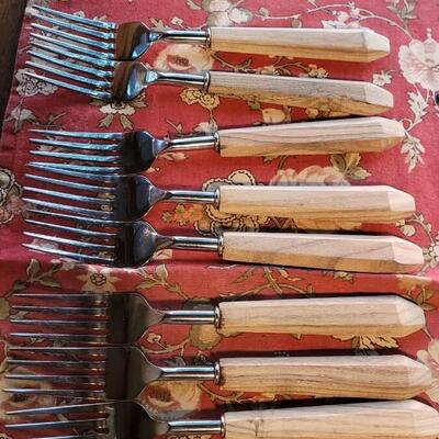 Lot 242: Wood Handle Flatware made in India 