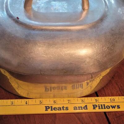 Lot 249: Vintage Wagner Ware Magnalite 4265-P, 4263 & 4269