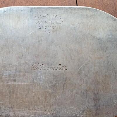 Lot 249: Vintage Wagner Ware Magnalite 4265-P, 4263 & 4269
