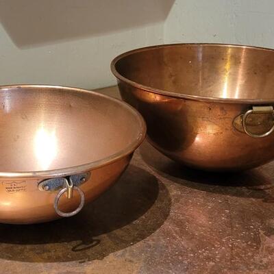 Lot 260: (2) Copper Mixing Bowls
