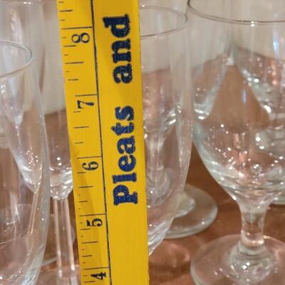 Lot 266: Mixed Stemware