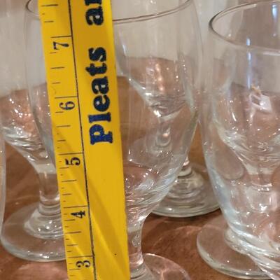Lot 266: Mixed Stemware