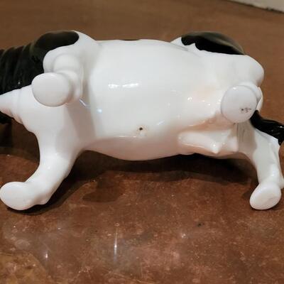Lot 274: Vintage Ceramic Cow