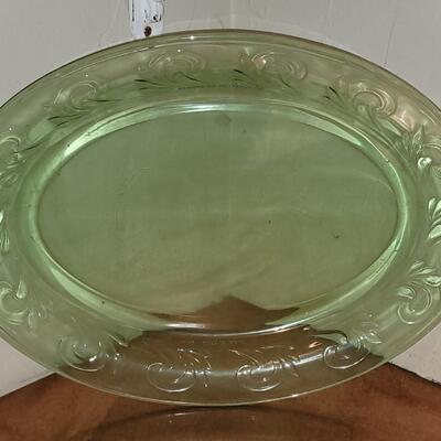 Lot 277: Green Depression Glass Platter