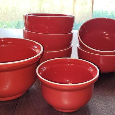 Lot 281: Unmarked Red Mixed Bowls