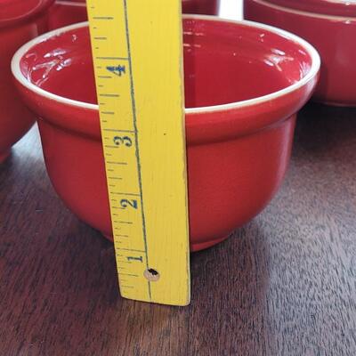 Lot 281: Unmarked Red Mixed Bowls