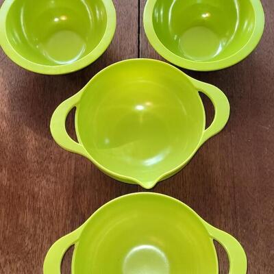 Lot 282: Lime Green Bowls