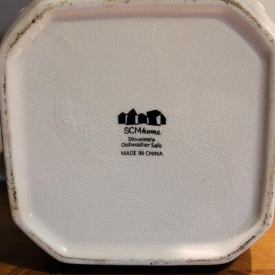 Lot 294: Black & White Treats Cannister 