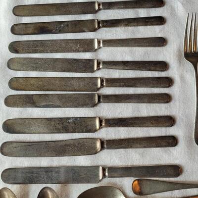 Lot 301: Antique Albert Pick & Co. Flatware Monogrammed "Pells"