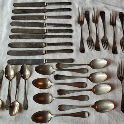 Lot 301: Antique Albert Pick & Co. Flatware Monogrammed "Pells"