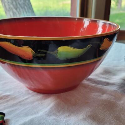 Lot 304: Clay Art and Chili Pepper Dishes, 2 unmarked Black Plates & Bowl  & 3 Napkins