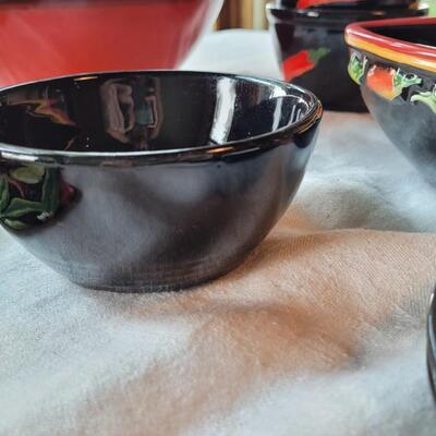 Lot 304: Clay Art and Chili Pepper Dishes, 2 unmarked Black Plates & Bowl  & 3 Napkins