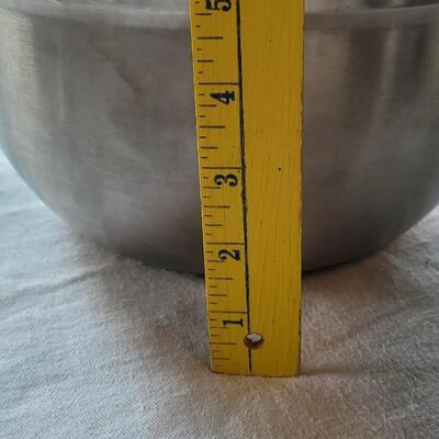 Lot 307: Stainless Bowls Lot